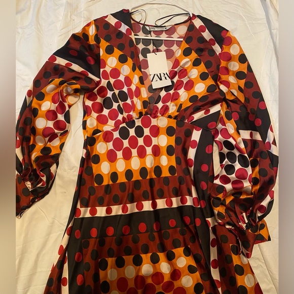 Zara Women Multicoloured polka dot print midi dress - Picture 3 of 5